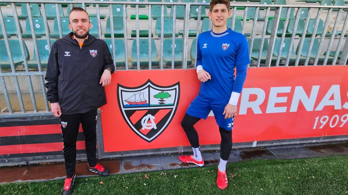 "Arerioen xehetasunak agerian jartzea da nire lana"