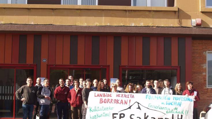 Lanbide Heziketa duala behar bezala ezartzeko baliabide eske