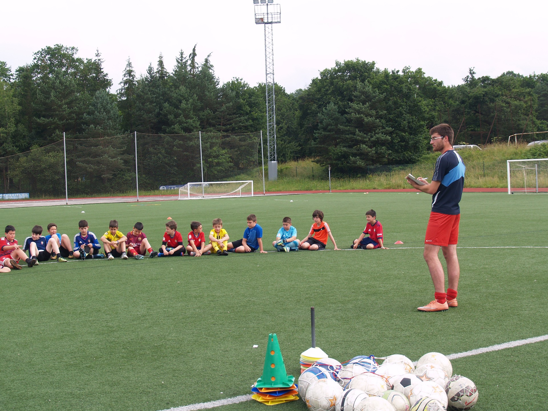 Mankomunitateak futbol eta triatloi campusak antolatu ditu