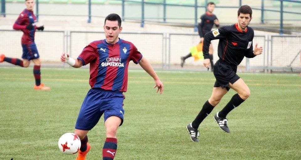Imanol Irurtzun arbitroa 2. B mailara igo da