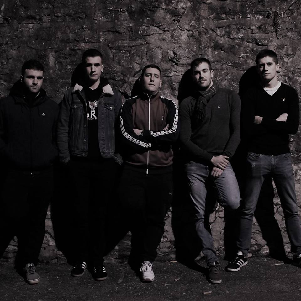 Brigade Loco eta No Limits taldeen kontzertua festetako lehenengo egunean