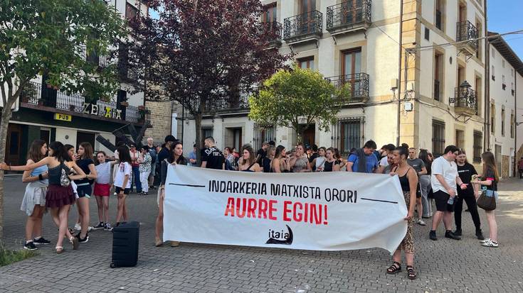 Erailketa matxista salatzeko elkarretaratzea deitu du Itaiak