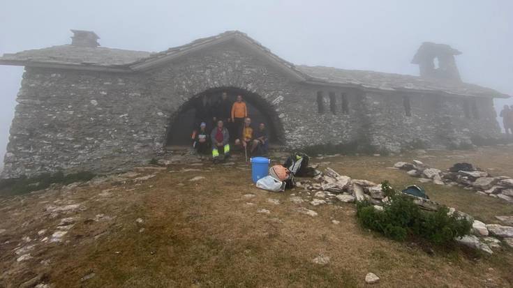 Beriaingo ermitaz arduratzen den taldea KM bertikalean presente egonen da