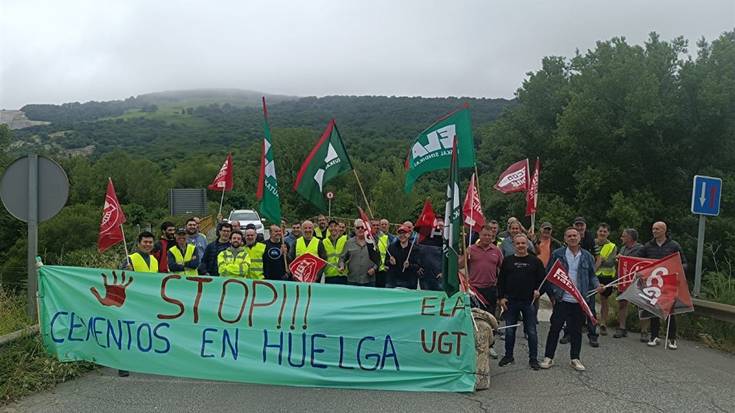 Grebaren hiru egunetan porlandegiaren ekoizpena geldituta