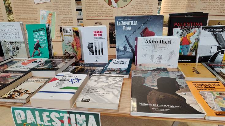 Palestinari buruz Lidon Sorianorekin