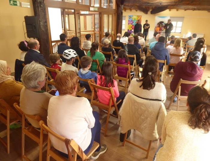 Balioen betaurrekoekin idatzi beharreko narrazioak