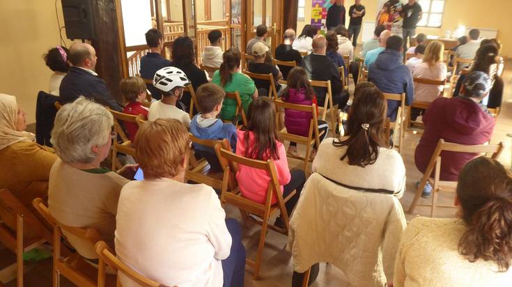 Zurrumurruen kontrako ipuin lehiaketaren gala