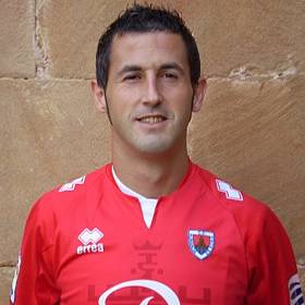 Jorge Nagorek ez du futbola utziko