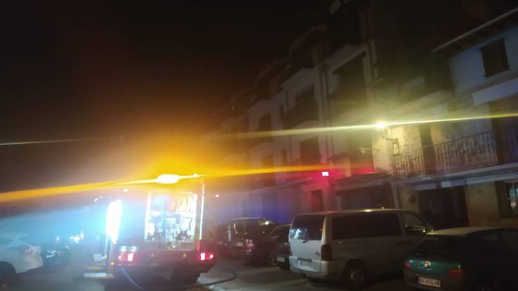 Tximiniak su hartu zuen