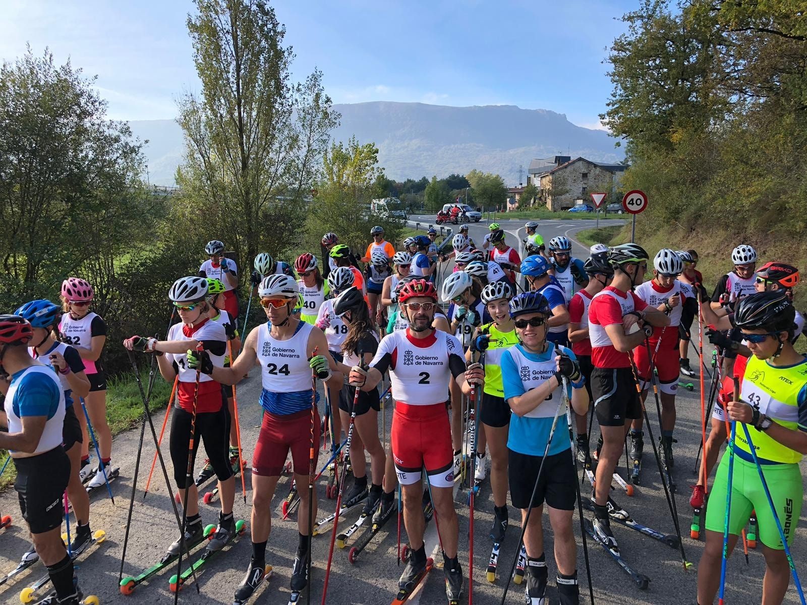70 rollerskiatzaile Etxarri Aranatzen