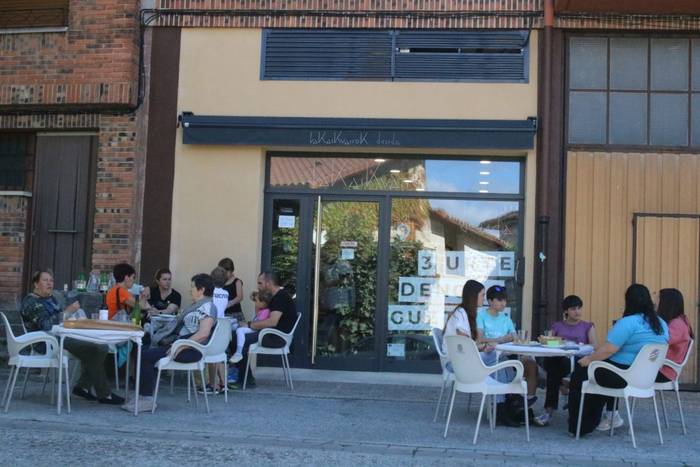 Bakaikun erosketa saski bete amets