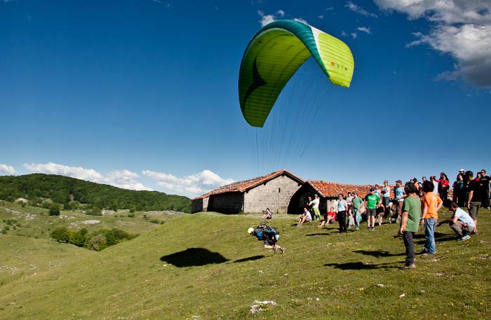 Parapente egunarekin kontentu