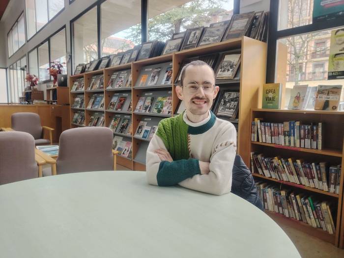 "Umoregileek elkarbanatzen dugun gauza bat da: barre egitea kostatzen zaigu"