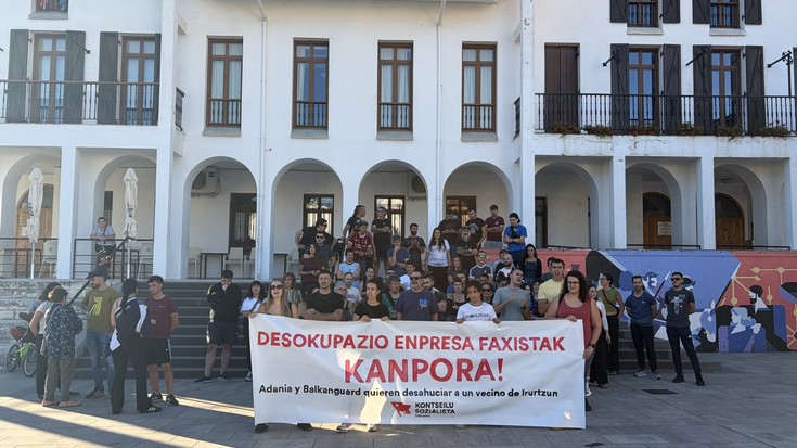 Desokupazio enpresen jarduna ezin dela normalizatu azpimarratu dute