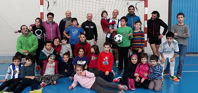 Futbola euskaraz Irurtzunen
