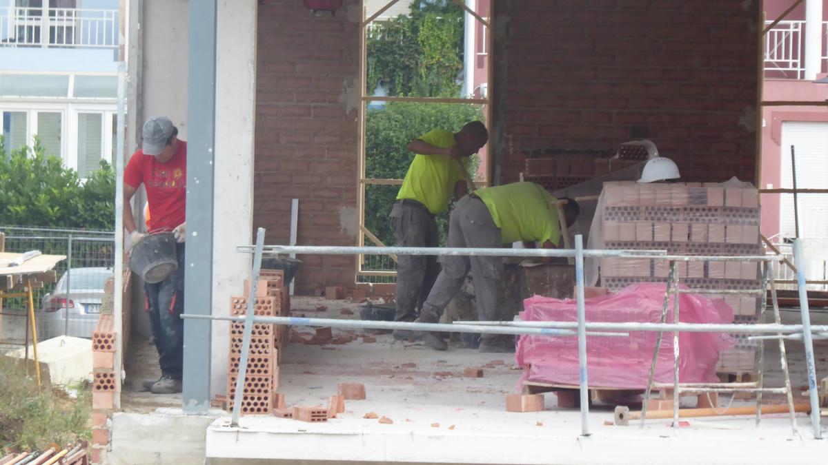 Hamasei langabe gehiago 2025ean