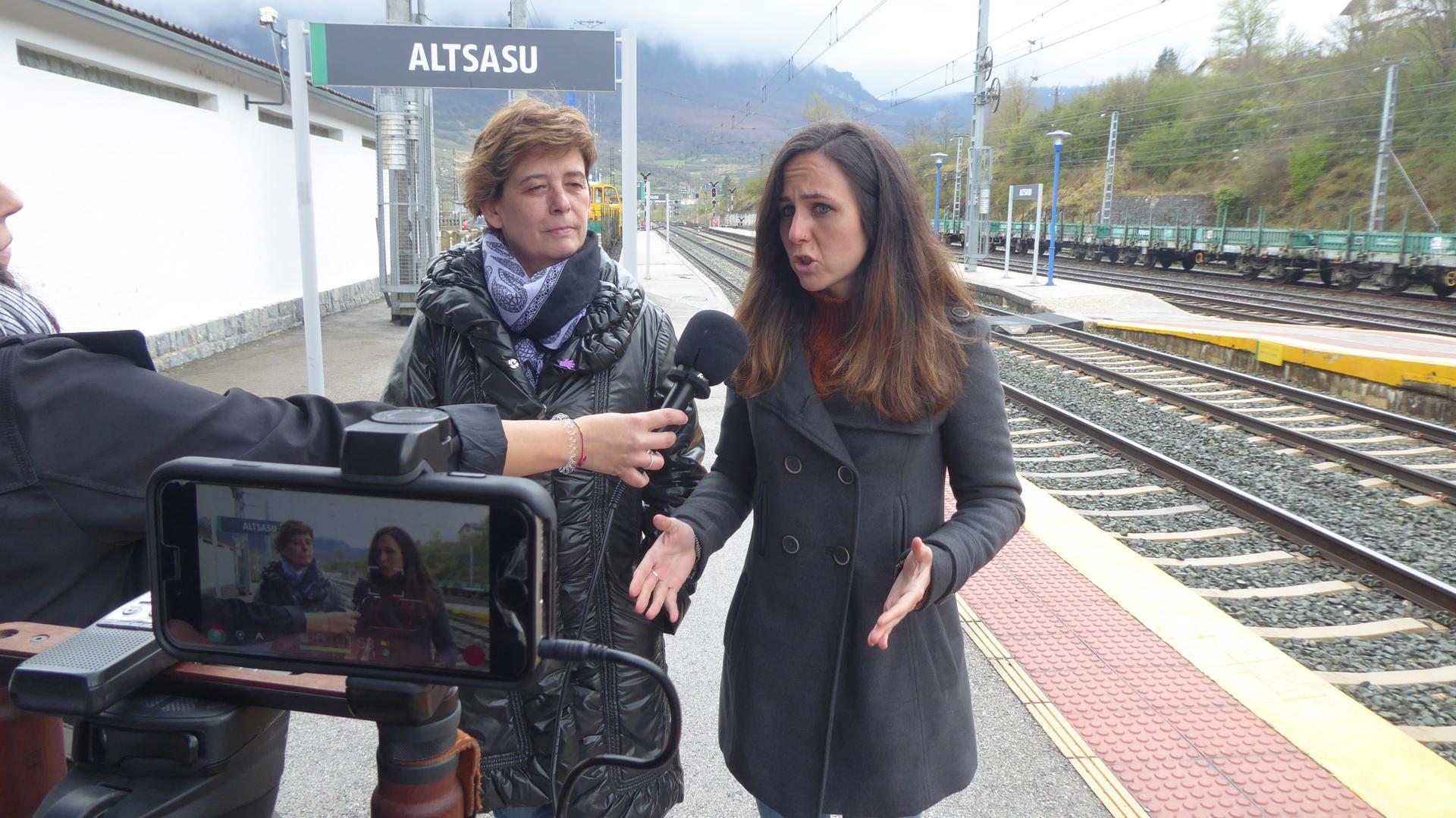 Ahal Duguk tren sozialaren defentsa egin du