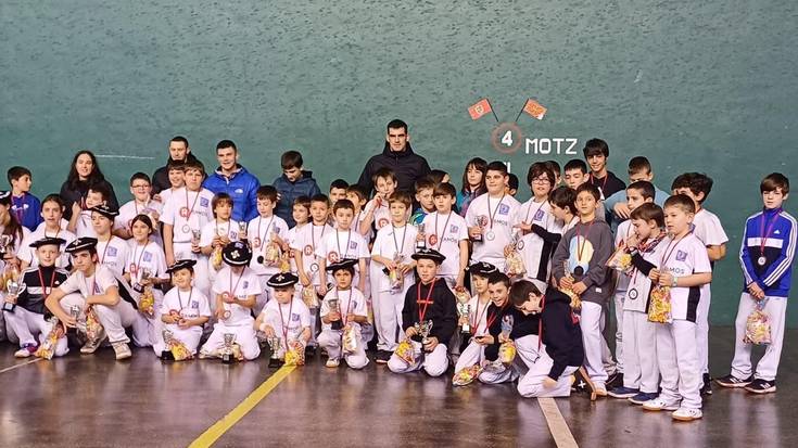 Pilotajaukun, guztiak txapeldun