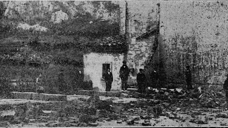 Frontoiaren erorketaren mendeurrenean