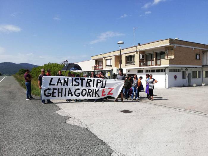 Viscofaneko langileek Kasedako lan-heriotza salatu dute