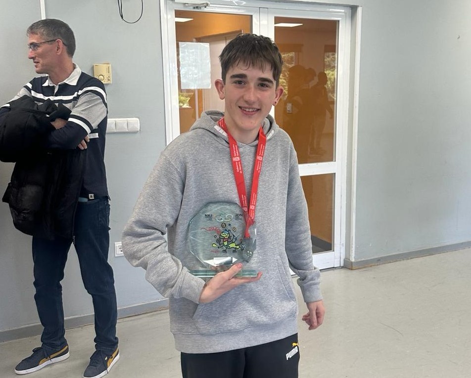 Iker Iturrioz eta Ekain Galarza, Nafarroako taldekako podiumean